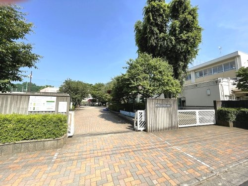 【小学校】練馬区立北原小学校まで550ｍ