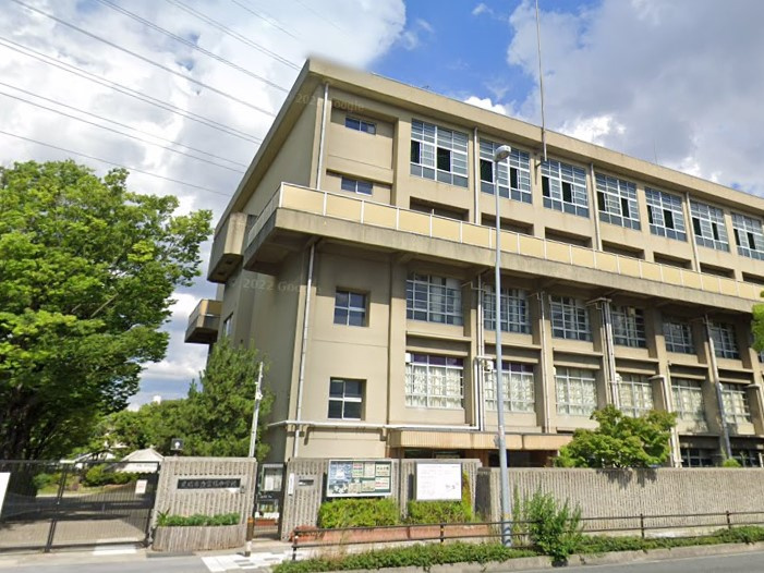 【中学校】尼崎市立常陽中学校まで569ｍ