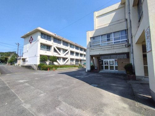 【小学校】春日井市立坂下小学校まで1754ｍ