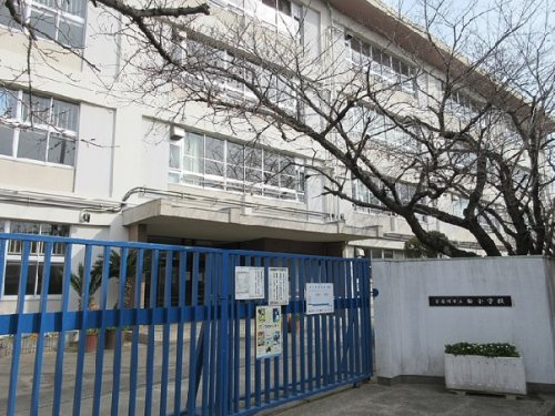 【小学校】寝屋川市立桜小学校まで203ｍ