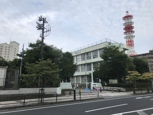 【小学校】鹿児島市立松原小学校まで709ｍ
