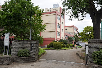 【中学校】調布市立神代中学校まで535ｍ