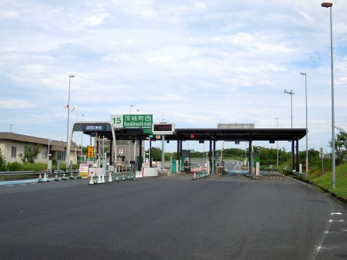【その他】茨城町西ICまで5678ｍ
