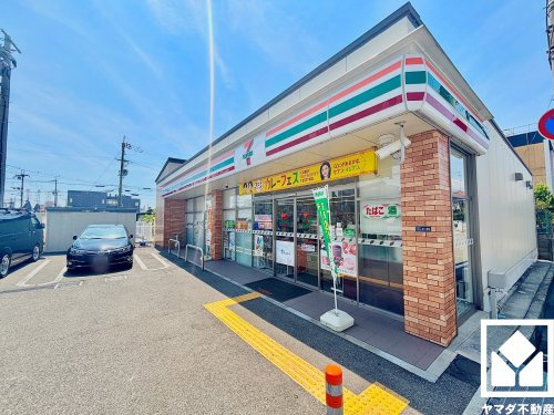 【コンビニエンスストア】セブンイレブン　尼崎稲葉荘4丁目店まで224ｍ