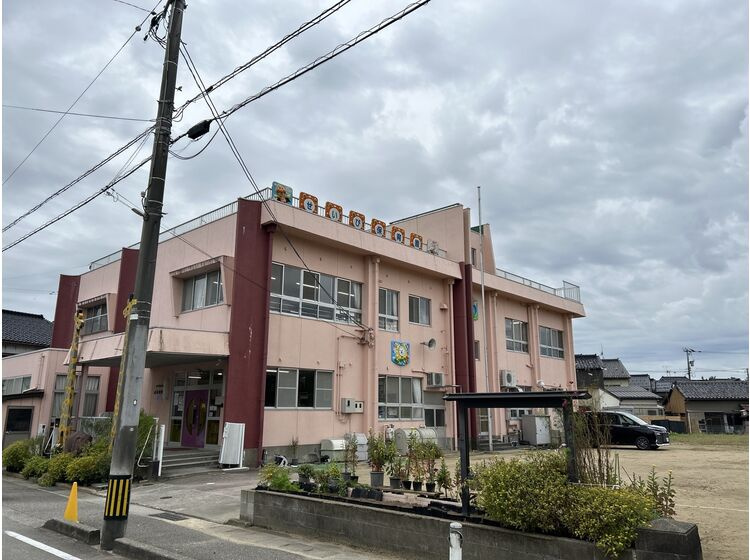 【保育園】成美保育園まで296ｍ