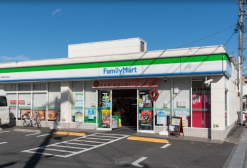 【コンビニエンスストア】ファミリーマート　秀栄東浅川町店まで229ｍ