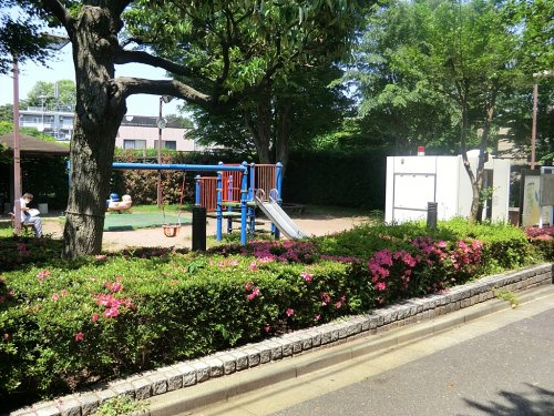 【公園】駒場児童遊園まで364ｍ