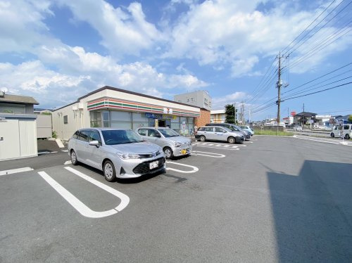 【コンビニエンスストア】セブンイレブン富士宮小泉店まで909ｍ