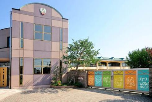【幼稚園】中村白百合幼稚園まで1400ｍ