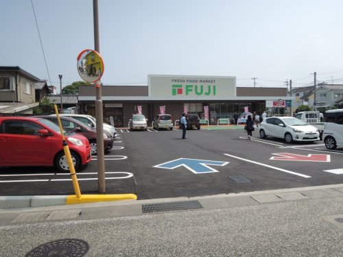 【スーパー】フジ北条店まで5059ｍ