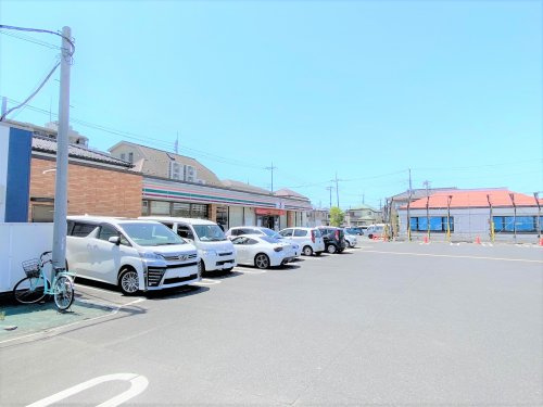 【コンビニエンスストア】セブンイレブン　越谷平方南町店まで400ｍ