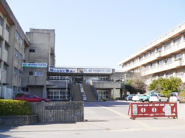 【中学校】越谷市立北陽中学校まで1400ｍ