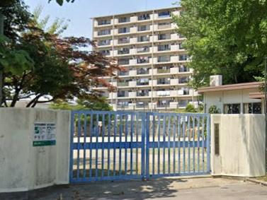 【小学校】尼崎市立浦風小学校まで270ｍ