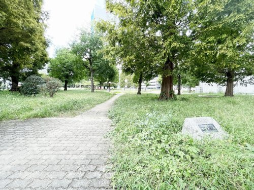 【公園】豊崎東公園まで90ｍ