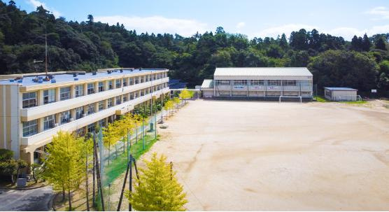 【中学校】常北中学校まで2484ｍ