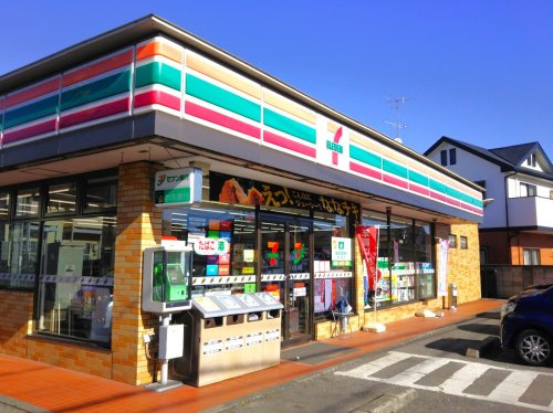 【コンビニエンスストア】セブンイレブン太田市韮川店 まで385ｍ