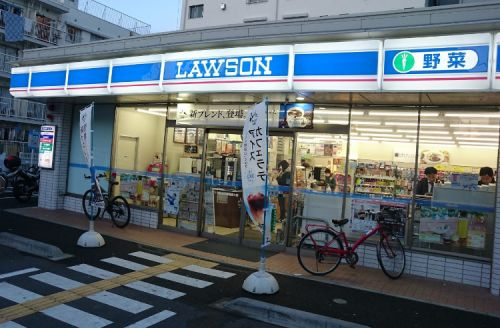【コンビニエンスストア】ローソン中野本町新橋通り店まで360ｍ