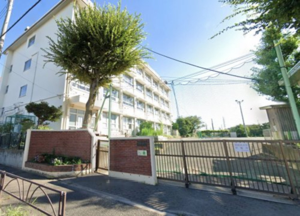 【小学校】細田小学校まで895ｍ