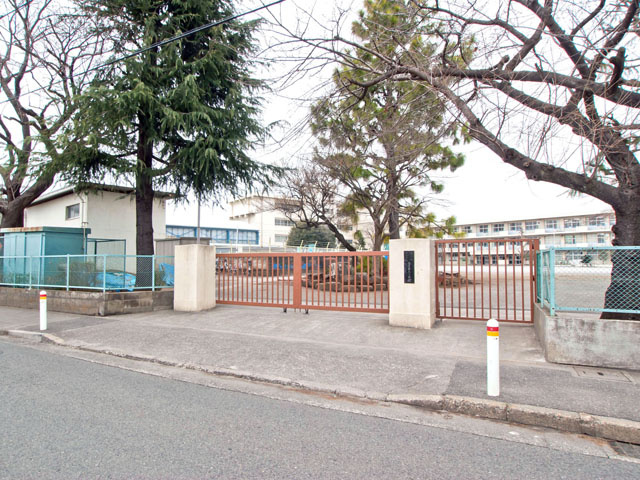 【小学校】町田市立忠生第三小学校まで1062ｍ