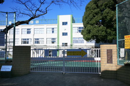 【小学校】品川区立中延小学校まで268ｍ