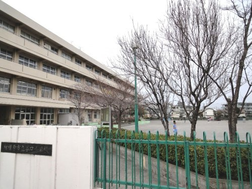 【小学校】相模原市立谷口小学校まで820ｍ