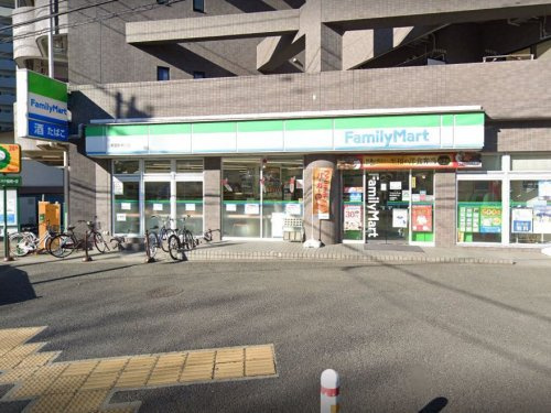【コンビニエンスストア】ファミリーマート　町田駅南口店まで345ｍ