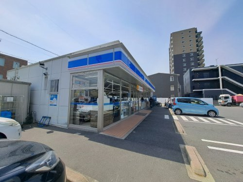【コンビニエンスストア】ローソン　熱田一番二丁目店まで305ｍ