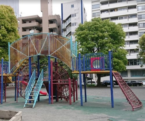 【公園】厚木さつき公園まで836ｍ