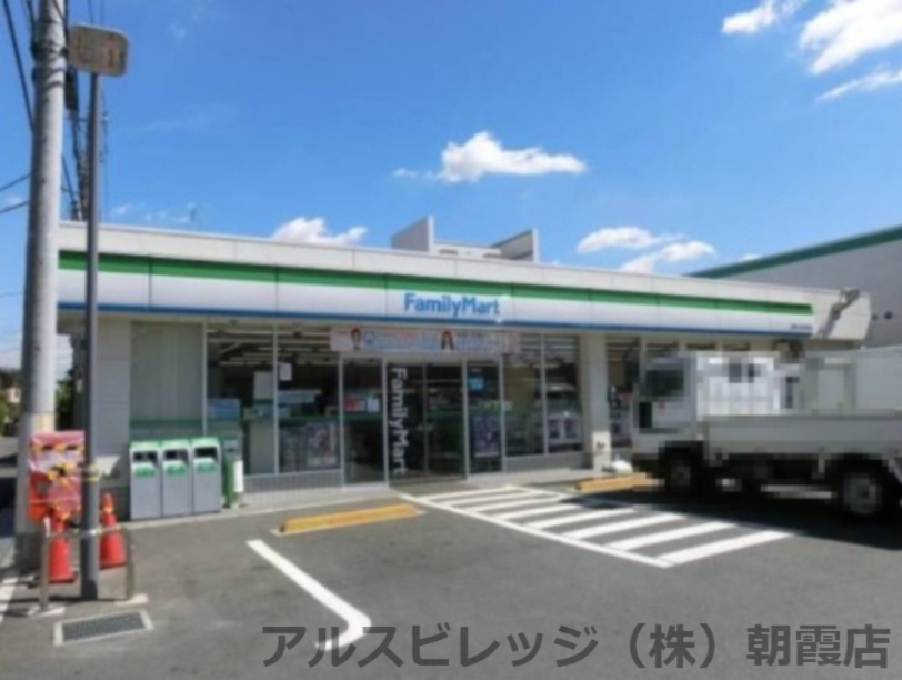 【コンビニエンスストア】ファミリーマート　清瀬中里店まで275ｍ