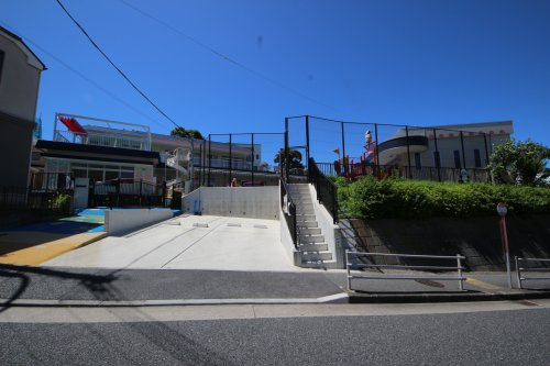 【保育園】浦賀こども園まで513ｍ