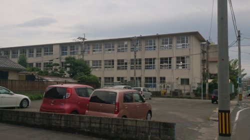 【中学校】城西中学校まで10ｍ