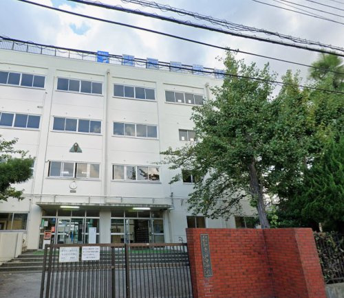 【中学校】葛飾区立青戸中学校まで546ｍ