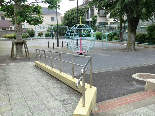 【公園】上馬東公園まで417ｍ