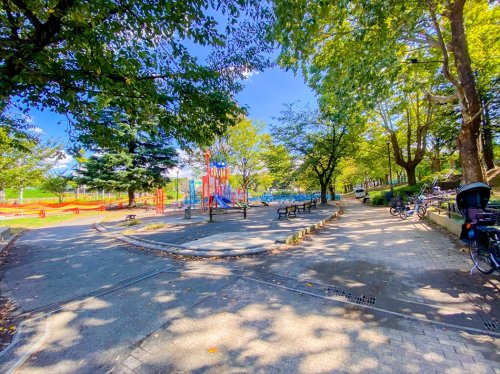 【公園】美しが丘公園まで600ｍ