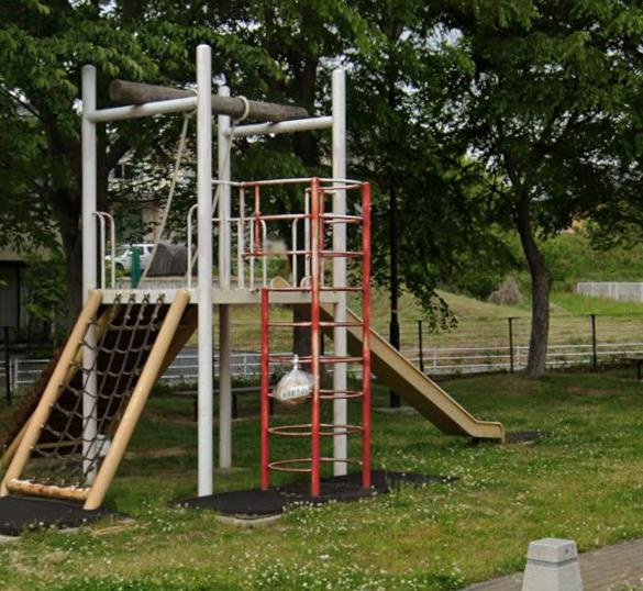 【公園】下亀田公園まで465ｍ