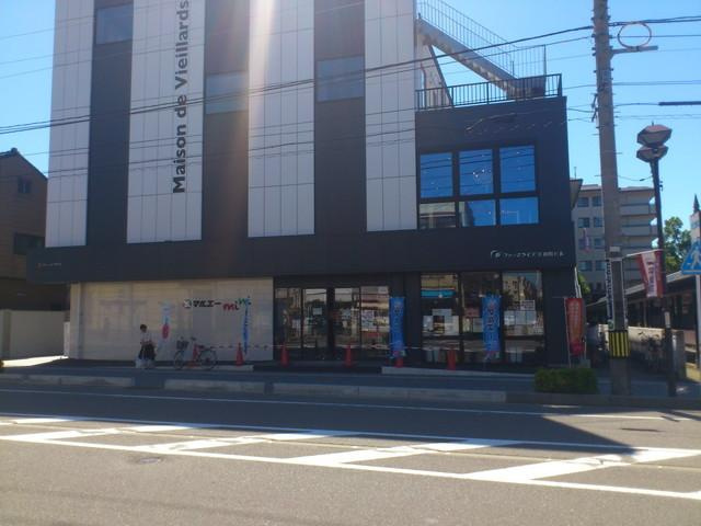 【スーパー】マルエー　ｍｉｎｉ平和町店まで868ｍ