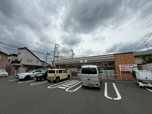 【コンビニエンスストア】セブンイレブン　昭島東町4丁目店まで912ｍ