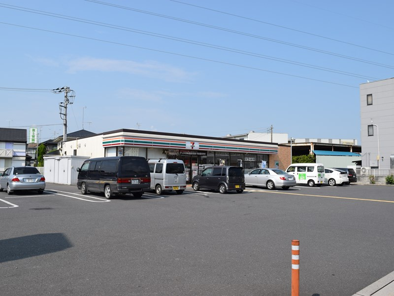 【コンビニエンスストア】セブンイレブン東5丁目店まで380ｍ