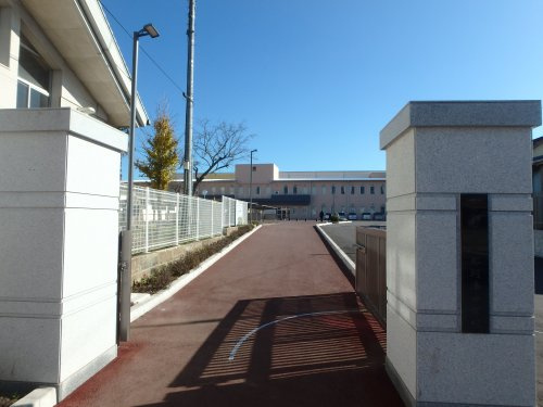 【中学校】ひたちなか市立那珂湊中学校まで955ｍ