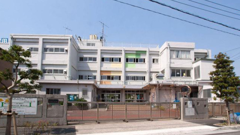 【小学校】江戸川区立鎌田小学校まで539ｍ