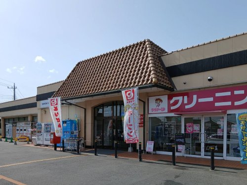 【スーパー】（株）とりせん　氏家店まで763ｍ