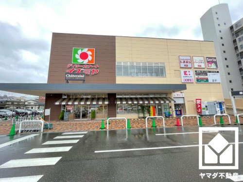 【ショッピングセンター】QANAT　MALL(カナート　モール)伏見まで2680ｍ