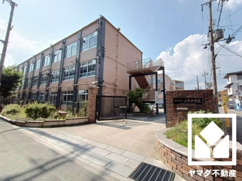 【中学校】京都市立深草中学校まで590ｍ