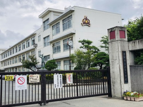 【中学校】静岡市立大里中学校まで1966ｍ