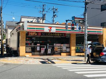 【コンビニエンスストア】セブンイレブン　豊島南大塚1丁目店まで78ｍ