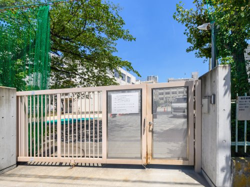 【中学校】品川区立東海中学校まで370ｍ