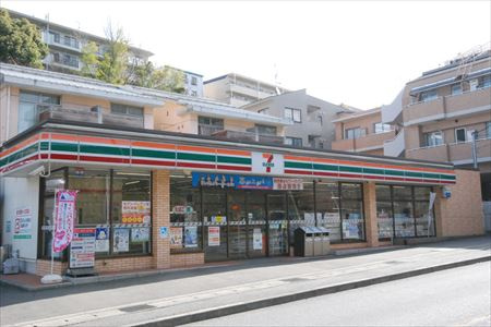 【コンビニエンスストア】セブンイレブン　川崎栗谷店まで592ｍ