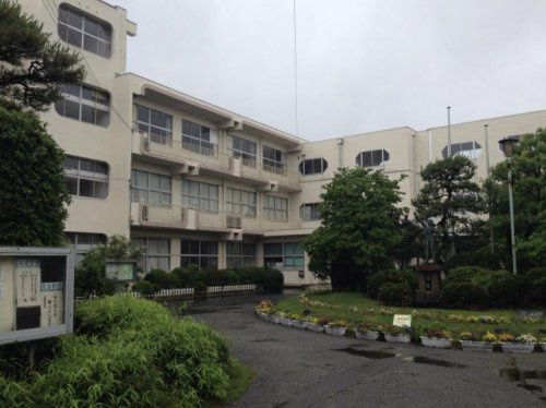【中学校】行田市立忍中学校まで1235ｍ