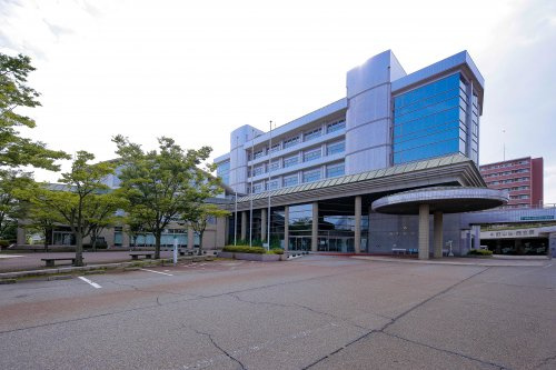 【市役所・区役所】内灘町役場まで672ｍ