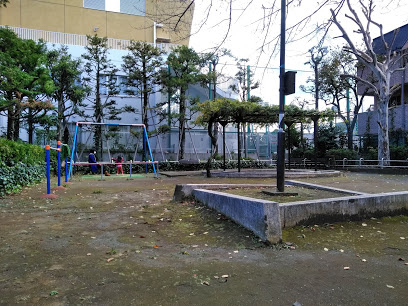 【公園】東雪谷二丁目公園まで364ｍ